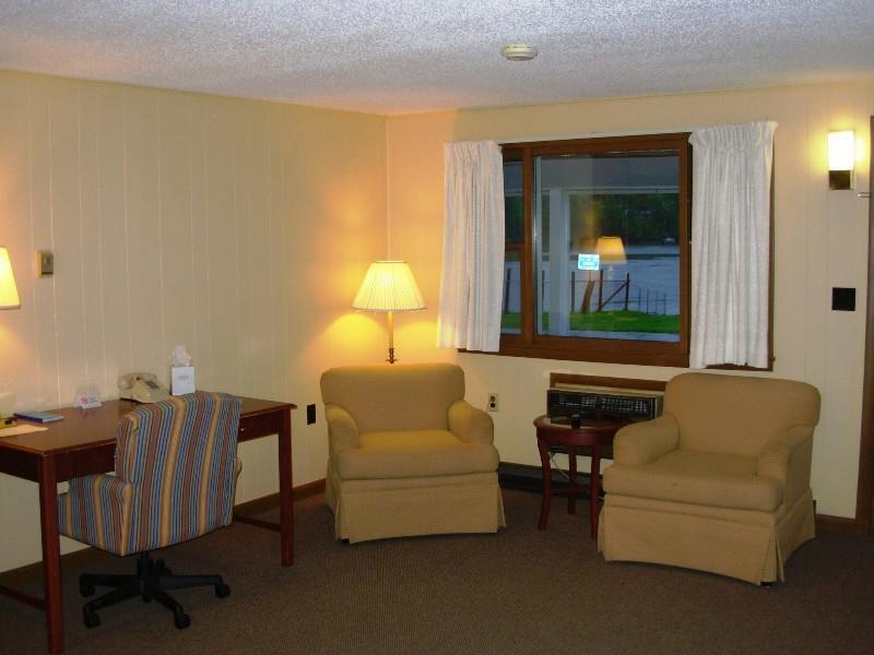 Red Carpet Inn On The Lake - Oneonta Szoba fotó
