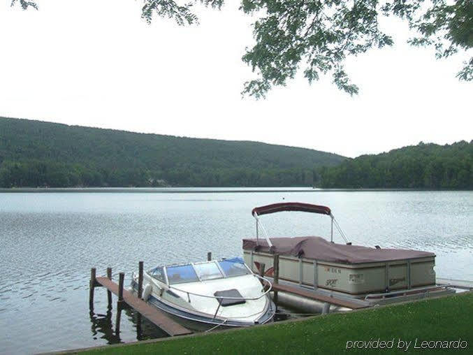 Red Carpet Inn On The Lake - Oneonta Létesítmények fotó