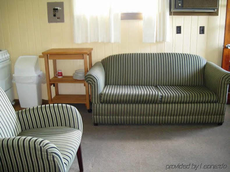 Red Carpet Inn On The Lake - Oneonta Kültér fotó